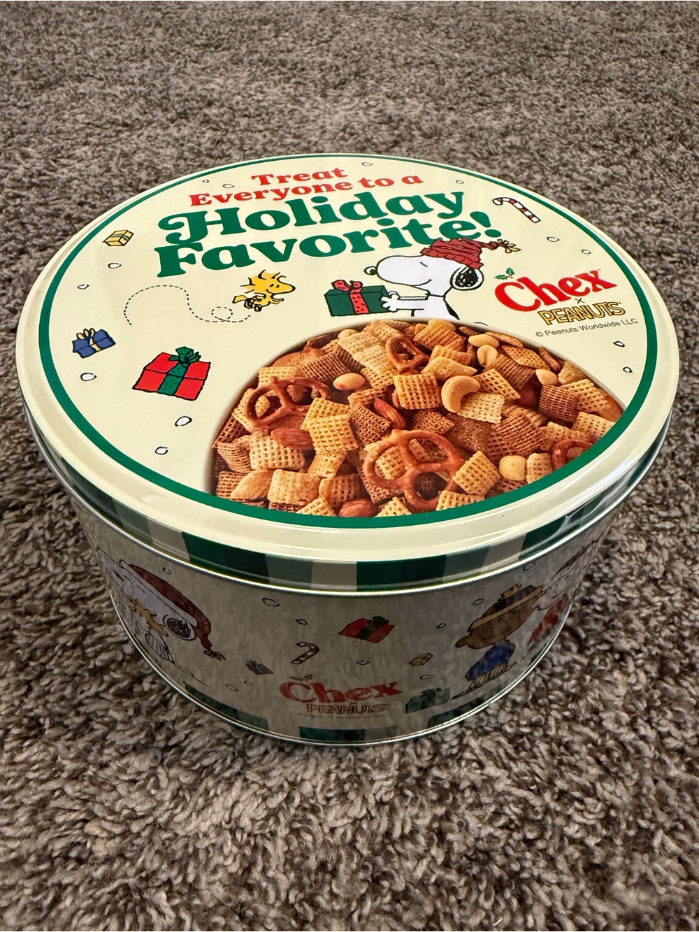 Classic Snoopy Peanuts Chex Mix Tin